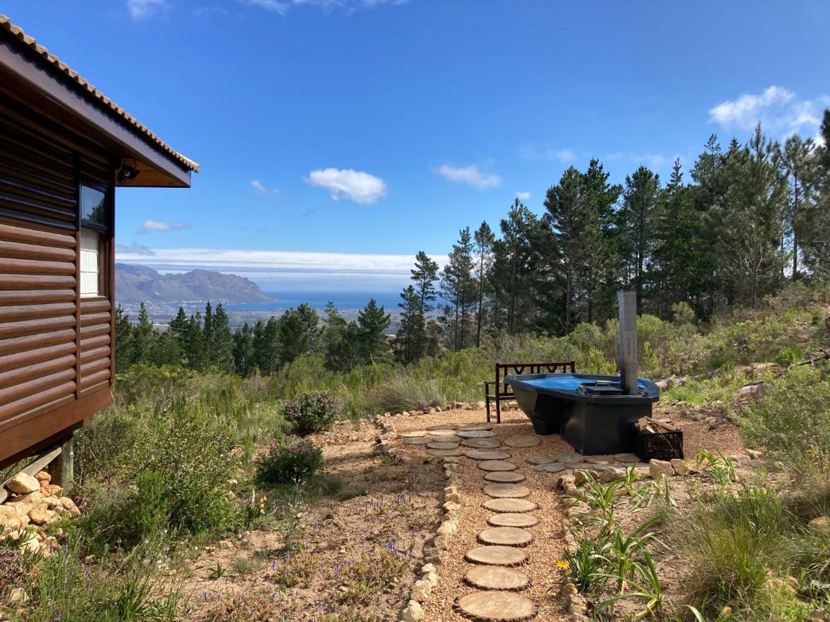 Lalapanzi Lodge Somerset West Buitenkant foto