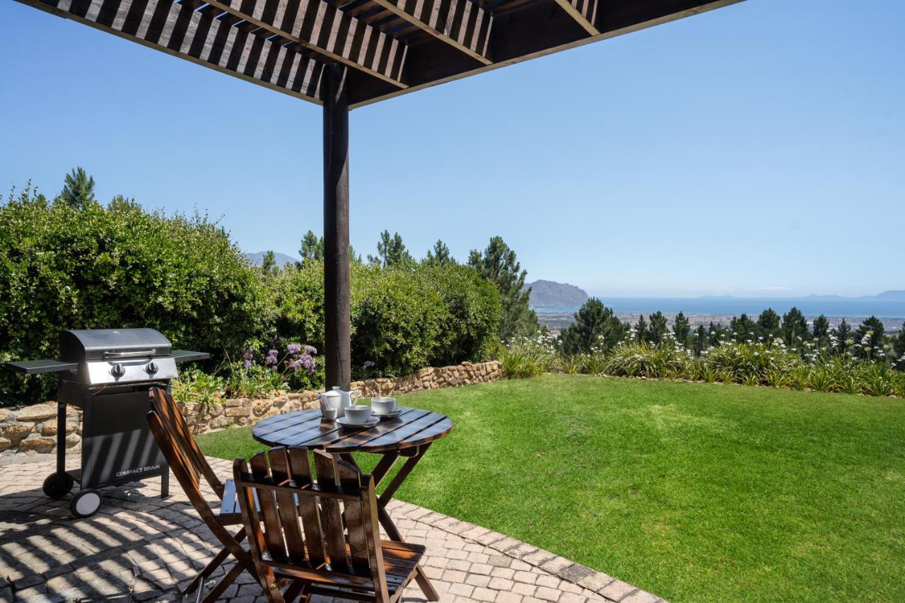 Lalapanzi Lodge Somerset West Buitenkant foto