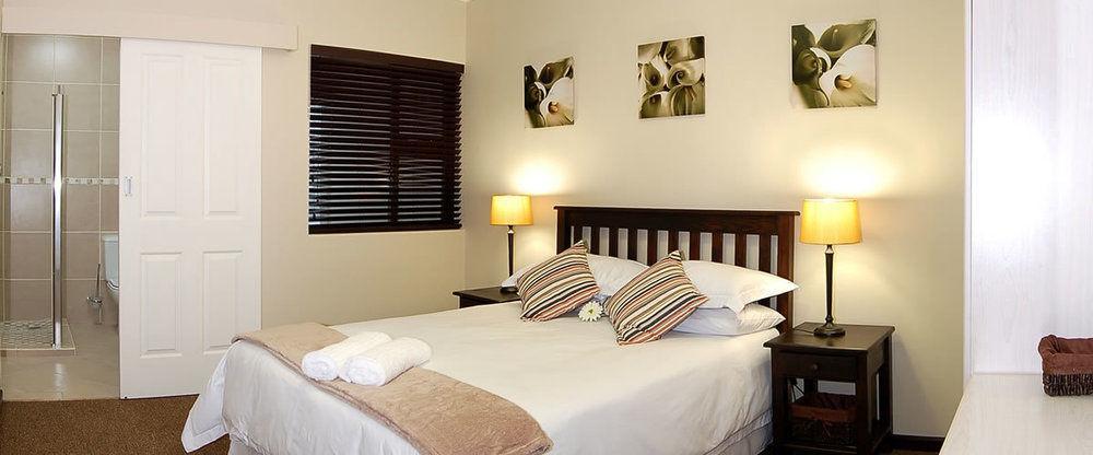 Lalapanzi Lodge Somerset West Buitenkant foto