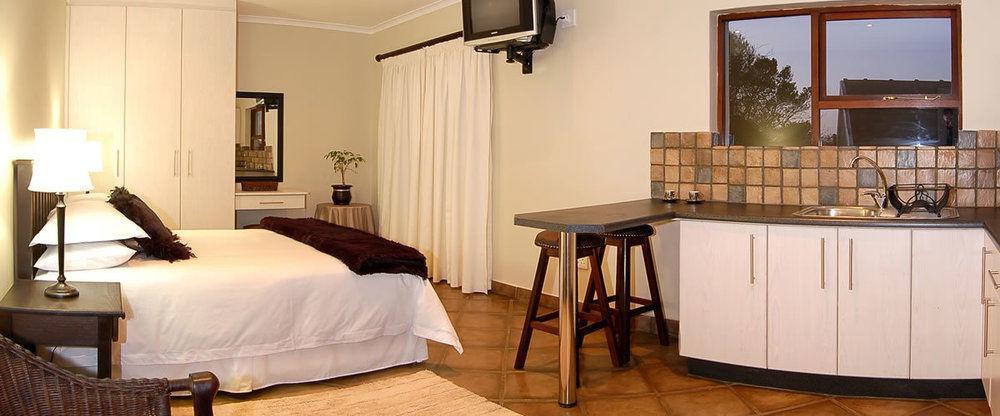 Lalapanzi Lodge Somerset West Buitenkant foto