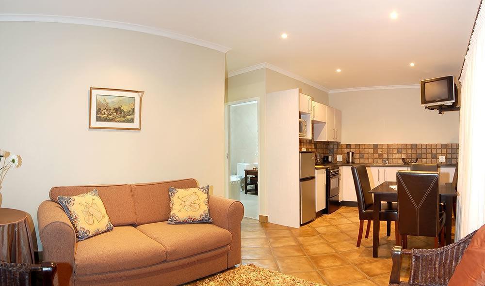 Lalapanzi Lodge Somerset West Buitenkant foto