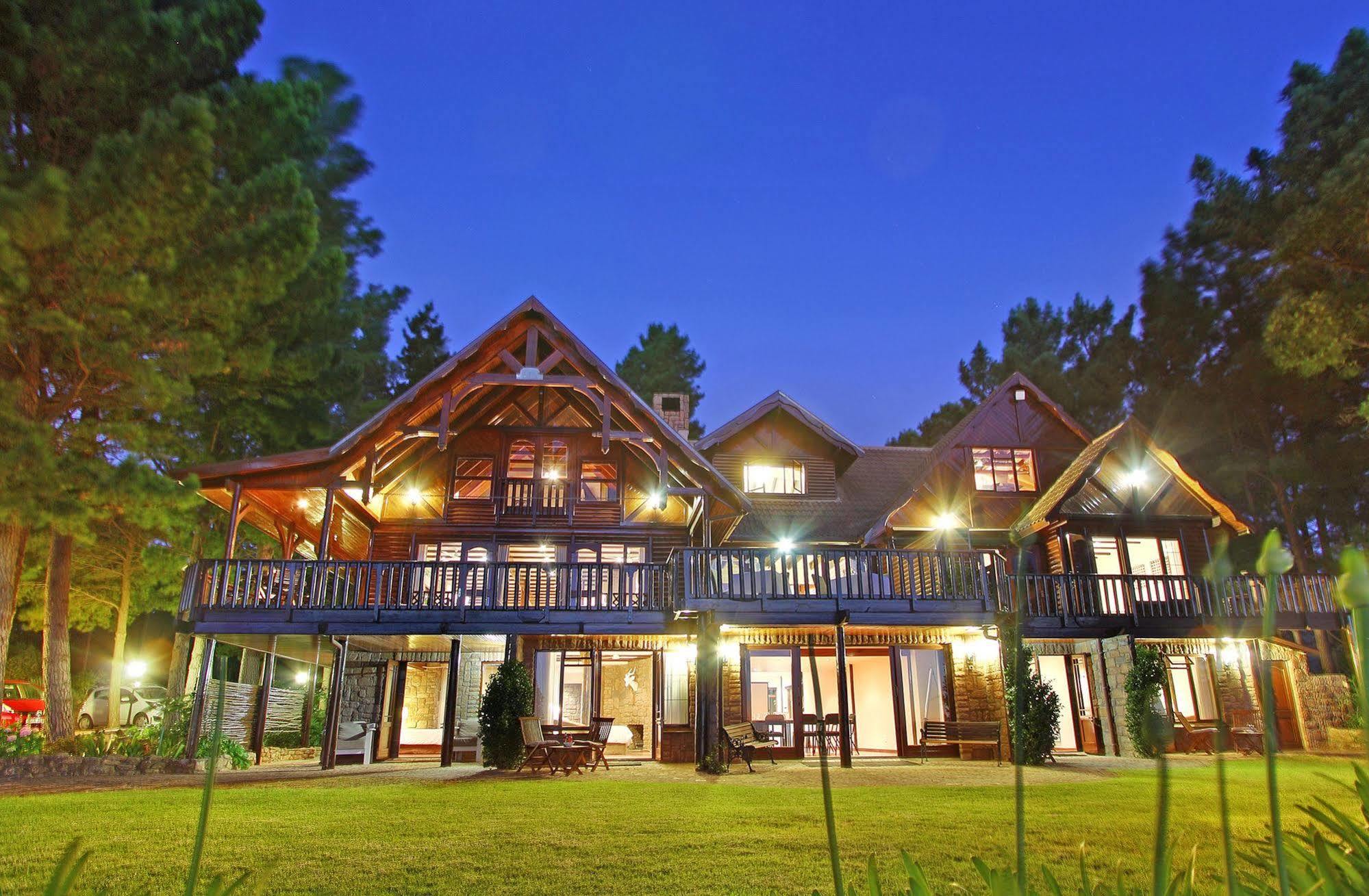 Lalapanzi Lodge Somerset West Buitenkant foto