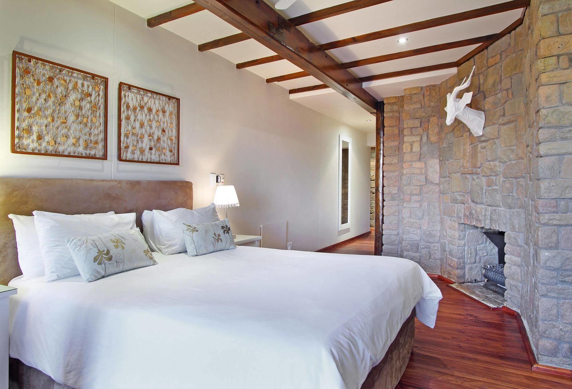 Lalapanzi Lodge Somerset West Buitenkant foto